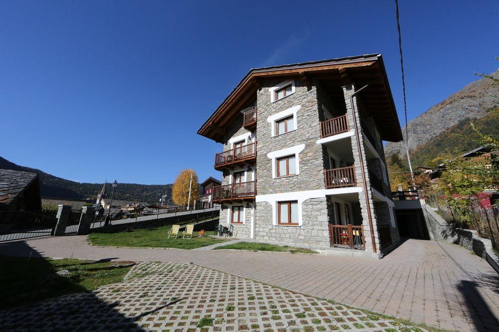 Valley Vacanze ブリュソン エクステリア 写真